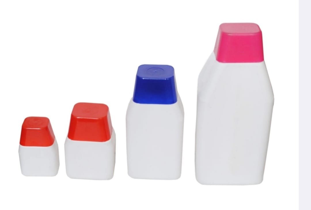 Flat containers